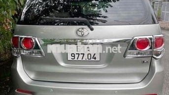 Xe Fortuner đời 2015