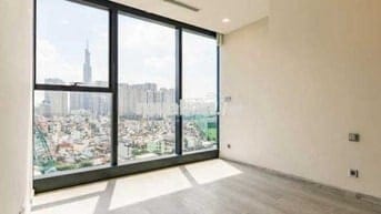 Duy Tân - sàn trống 200m2, 38tr, mặt tiền rộng 10m, đường 2 oto tránh