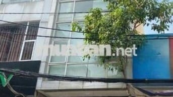 🎁CỰC HOT🔥 Cho thuê nhà 4x18m ngay Hoàng Diệu P6 Q4 phù hợp kinh doanh