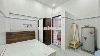 CHO THUÊ CĂN HỘ FULL NỘI THẤT NGAY VANHANH MALL - WC VÀ BẾP RIÊNG