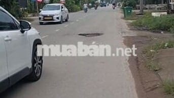 Bán căn nhà cũ đường Hồ Văn mên gần chợ An Sơn Thuận An Bình Dương