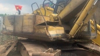 bán hoặc cho thuê xe cuốc dọn đất cuốc móng