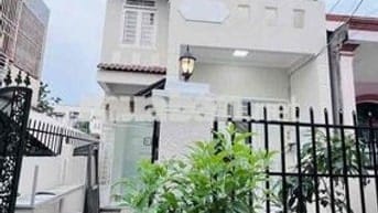 Nhà nghĩ dưỡng khu đô thị , 70m2 , HXH, Huỳnh Tấn Phát , chỉ 5 Ty hơn