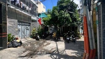 Cc gửi bán nhà hxh p14 bình thạnh giá 32 tỷ 