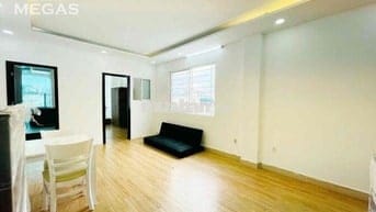CHO THUÊ 2PN BANCONG 60m2 - THANG MÁY - NGAY TRẦN HƯNG ĐẠO, QUẬN 1