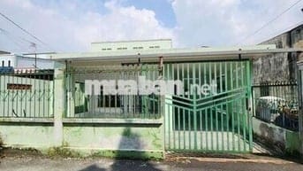 CHO THUÊ NHÀ CẤP 4 MẶT HẺM XE TẢI NHỎ