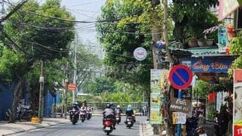 Bán nhà MT số 38 Đường số 9m, Khu Cư Xá Ngân Hàng, Q7, DT 4 x 23. 