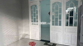 Cho thuê nhà Hiệp Thành, mặt tiền Nguyễn Văn Trỗi, giá 10 triệu/tháng