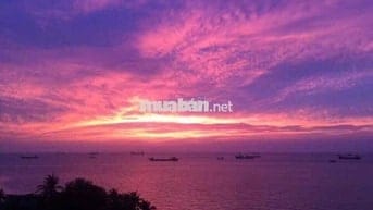 bán căn hộ view biển, qua đường là biển cách biển dưới 200m