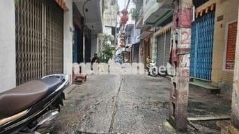 Nhà nằm tại mặt tiền hẻm ô tô đường Âu Cơ, Tân Bình, DTđất 106m2