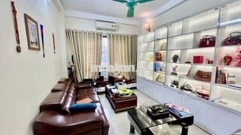 Nhà 40m2 Bát Khối – Ngõ Thông Ô Tô Đỗ Cửa – Nhỉnh 6 Tỷ