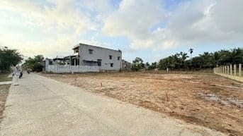 Đất trục chính Đại Hiệp, dân cư đông đúc, sổ sẵn – chỉ 780 triệu/nền