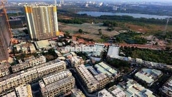 Nhà phố 1 trệt 3 lầu, 61m2, trong Khu Đô Thị có Trung Tâm Thương Mại.