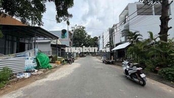 BÁN NỀN LỐC ĐẦU ĐƯỜNG PHẠM VĂN NHỜ KDC CÔNG AN HƯỚNG ĐÔNG NAM