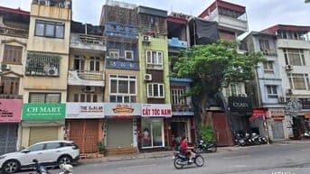 BÁN NHÀ 4 tầng mặt phố Long Biên 2, Bồ Đề, 64,5m2, nở hậu 