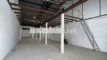 Nhà Cho Thuê Hẻm 5M Nguyễn Thị Nhỏ.Q.6. Dt: 8 x 30 Trệt Gác Lửng 1WC