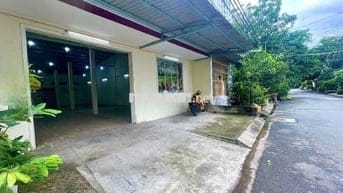 Cho Thuê Nhà Suốt Làm Kho / Xưởng Đường Hòa Bình, Tân Phú ( 8x20m )