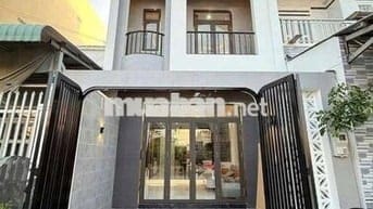 BẠO LỰC HỌC ĐƯỜNG CHUYỂN TRƯỜNG CHO CON BÁN GẤP NHÀ TRỆT LẦU GIÁ 890TR