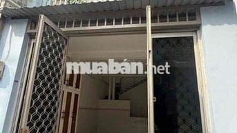 Nhà đẹp cho thuê 2 tầng 3 phòng ngủ hẻm 5m sát chợ