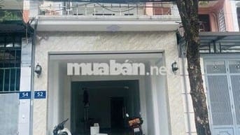 Cho thuê nhà ngõ 15 phố Trần Kim Xuyến. DT 95m2 x 5 tầng, đường 10m