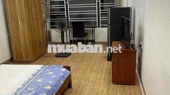 PHÒNG Ở MỚI TINH HIỆN ĐẠI GIÁ CẢ HỢP LÝ PHỐ BỒ ĐỀ