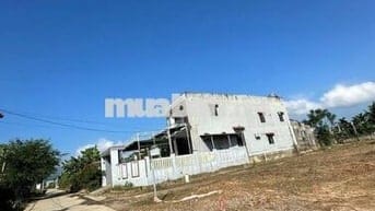 BÁN GẤP LÔ ĐẤT TRỤC CHÍNH ĐƯỜNG 7M5 GIÁ CHỈ 7XXTR