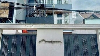 Bán toà CHDV có 35 phòng ngay đường Lã Xuân Oai và Lê Văn Việt.