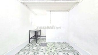 Phòng Sinh viên 1người Đ.Số 4 Linh Xuân Sát Làng Đại Học Khu B za 1tr5