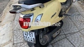 SYM Attila màu Vàng