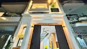 Nhà mặt tiền 3PN Nguyễn Tri Phương, Q.5, 60.5m2, hẻm ô tô, chỉ 3tỷ450
