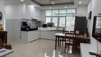 🍒Cho thuê căn hộ 2pn* Góc FullNT* Cc BellezaQ7*Dt 70m2- Giá 10tr