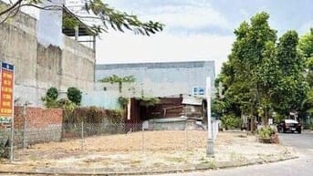 Cần Bán lô 2mt Hoàng Châu Ký- Nguyễn Đoá