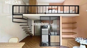 GÁC FULL NỘI THẤT CAO CẤP BAN CÔNG CỬA SỔ - GÁC CAO M8 - Ở 3NG3XE Q7