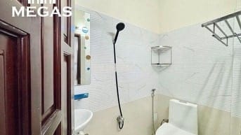 phòng trọ rộng 25m2 bancol cửa sổ mới xây ngay tại đường cmt8 -quận 10