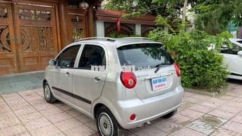 Chevrolet Spark 2011 số sàn 5 chỗ