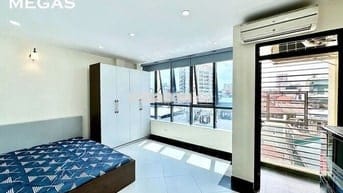 CHO THUÊ STUDIO BAN CÔNG SIÊU THOÁNG NẰM NGAY PHỐ KHOÀNG QUỐC VIỆT