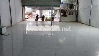 Xưởng cho thuê bà điểm hóc môn DT 200m giá 10tr