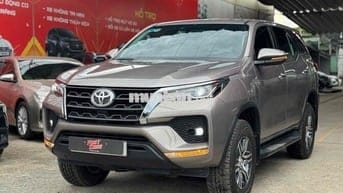 Toyota Fortuner 2024 2.4 AT 4x2 - 40000 km