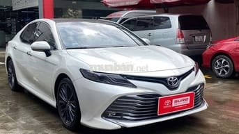 Camry 2021 2.5Q còn thương thảo giá