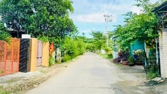 Bán lô đất 120m2, cách Quốc lộ chỉ 100m, dân ở đông kín, chỉ 8xxtr