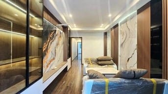 Bán nhà mới phân lô ô tô Ngọc Hồi 50m, 5 tầng 9 tỷ