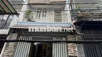 Bán nhà 4x9m 2 lầu +sân thượng Hẻm 902 Tạ Quang Bửu P5Q8
