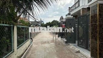 nhà ngay kcn tân gần cầu ông thìn lên bến xe q8 khoảng 10km