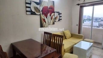 Cho thuê căn hộ 2 PN tại P.7, Q.8  Gần trường học, chợ  full nội thất