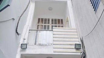 Hàng VIP HẺM BAGAC tới nhà QUAN 5 GÀN TRUONG HOC BENH VIEN SIEU THI 