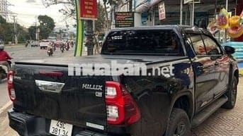 Hilux 2024 std 1 cầu lướt 16.000km
