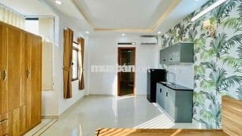 TÌM ĐÂU RA PHÒNG FULL NỘI THẤT CỬA SỔ TRỜI GIÁ NÀY NGAY BÌNH TRỊ ĐÔNG