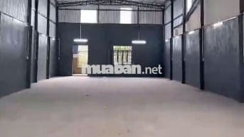 Cho thuê kho xưởng, mặt bằng Quận 7 DT 1000m đường Nguyễn Hữu Thọ