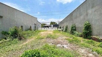 Chủ bán lô đất 300m2 Thổ cư, Nguyễn Văn Linh, Chơn Thành, sổ sẵn, XDTD