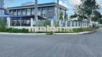 Bán gấp lô đất liền kề KCN Becamex giá ngộp